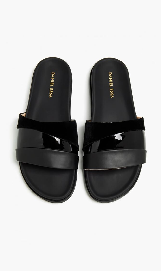 Daniel Essa Nous slide sandals